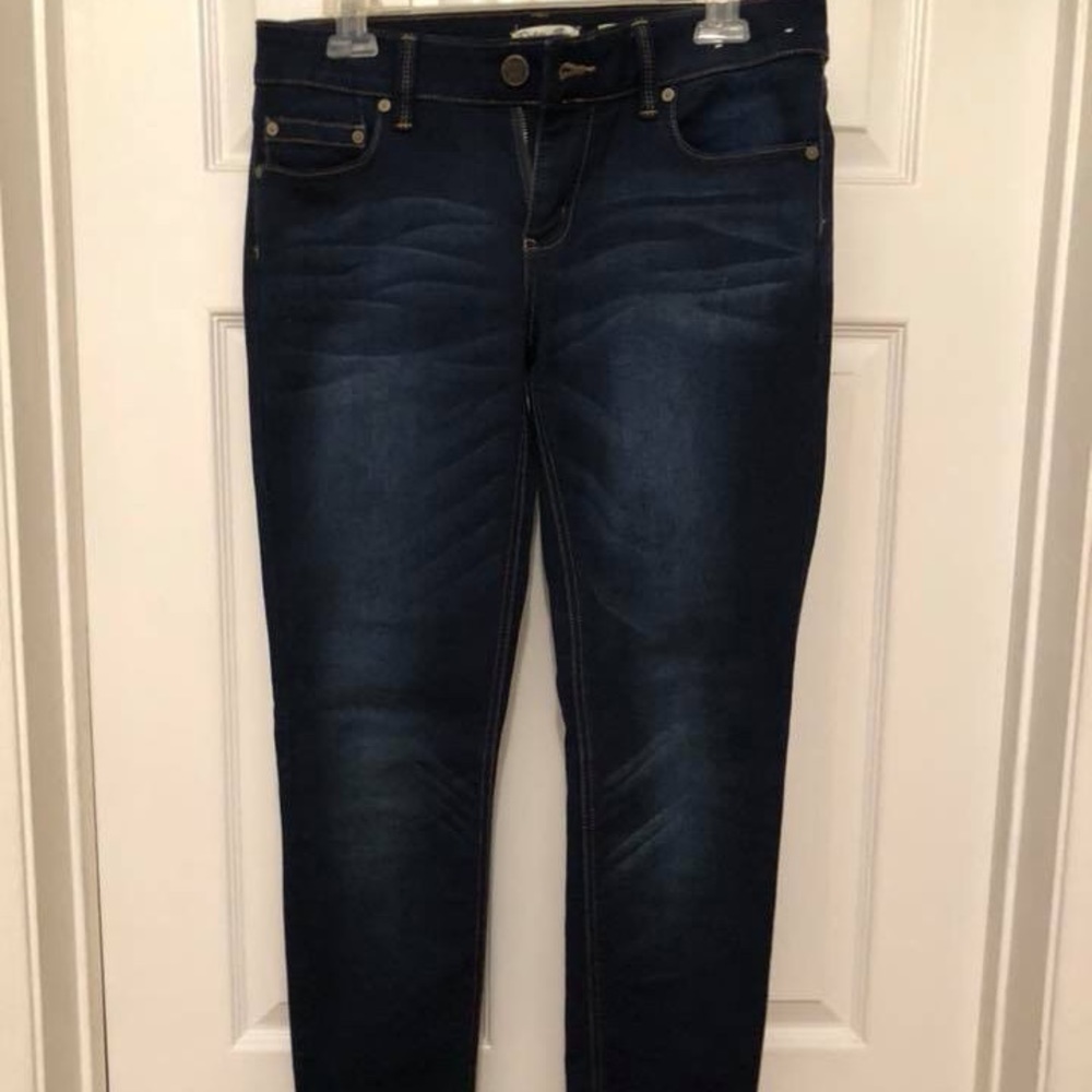 Juniors jeans